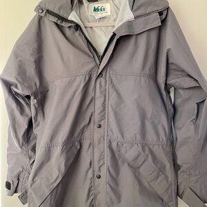 Vintage REI gor-tex men’s jacket in great condition